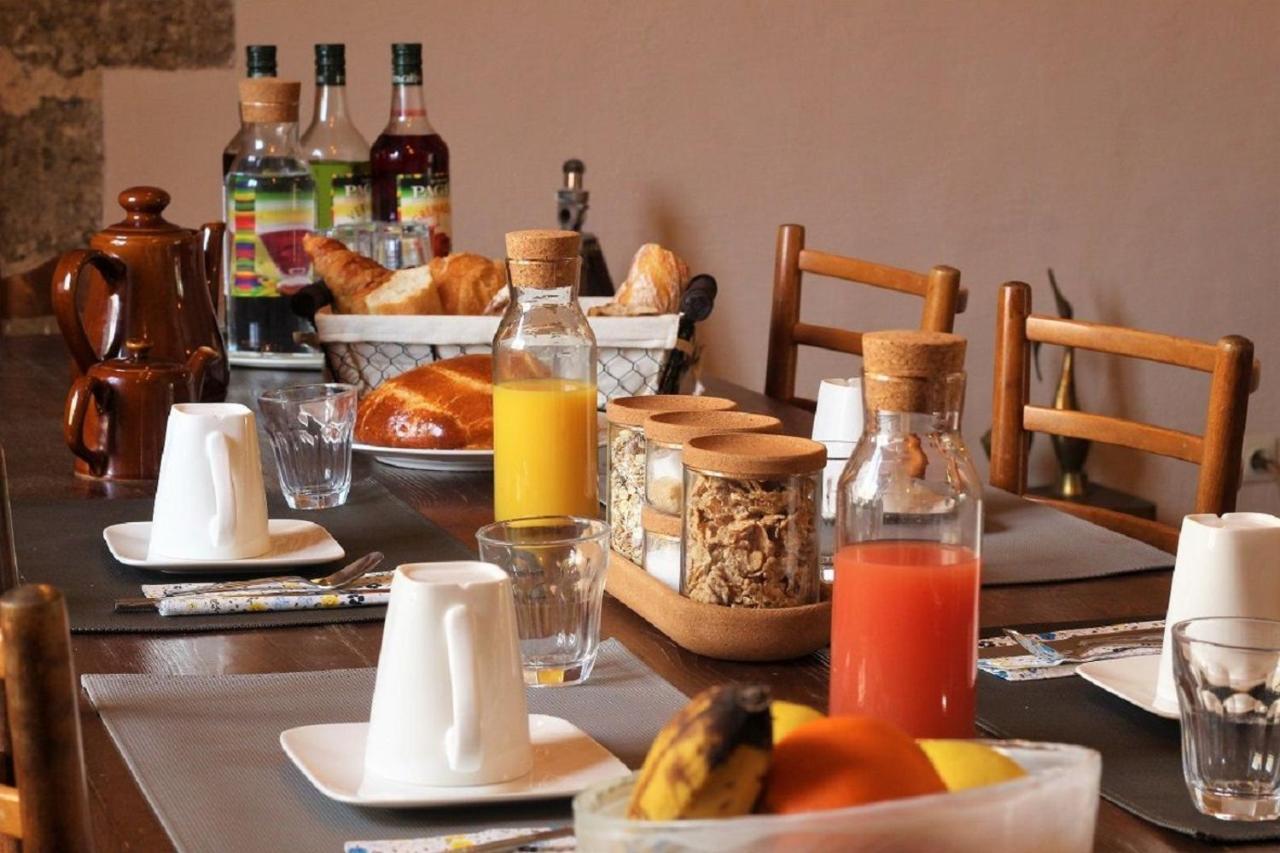 Domaine De Bauzit Bed & Breakfast Vals-pres-le-Puy Bagian luar foto